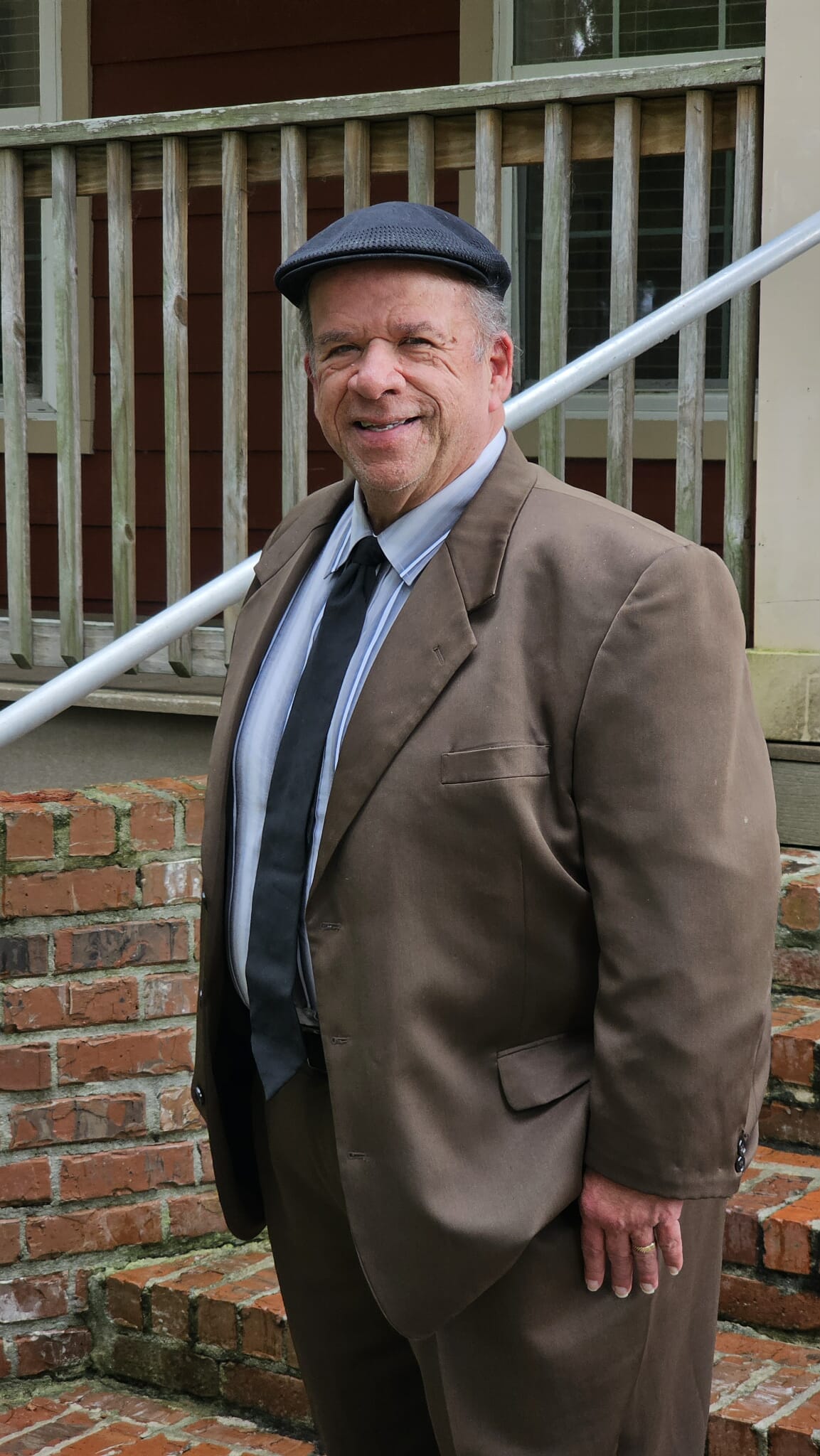 Howard Castay
